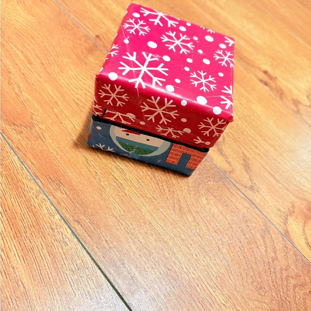 Festive Snowflake and Snowman Gift Box